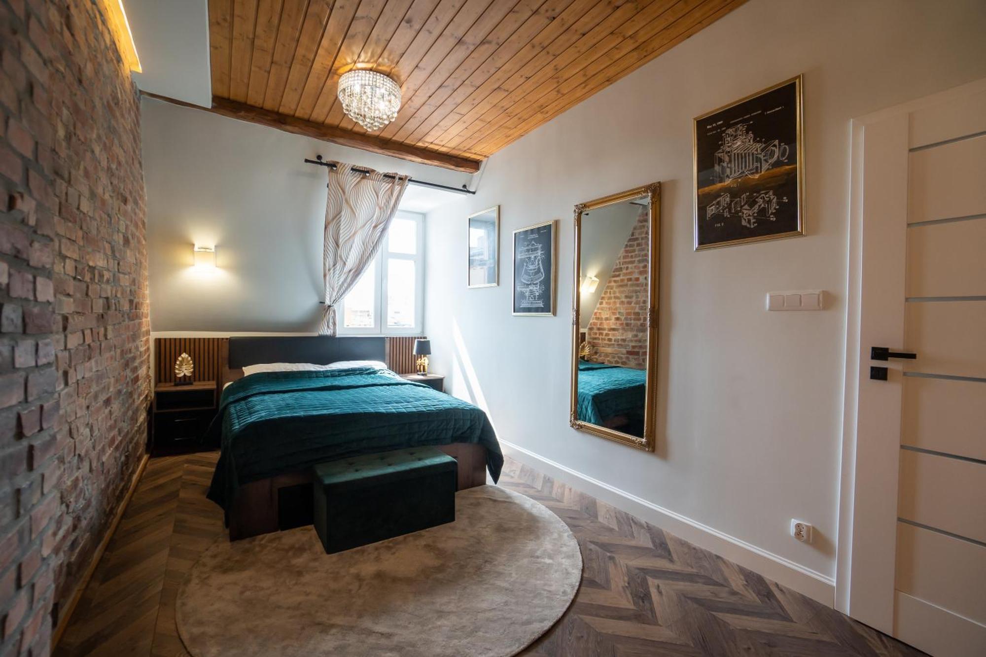 Apartamenty Pioro I Atrament Торунь Экстерьер фото